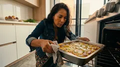 Tortilla de papa al horno: doradita, ligera y lista en menos de 25 minutos